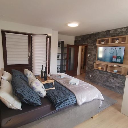 Apartman Anamaria Gospić Dış mekan fotoğraf